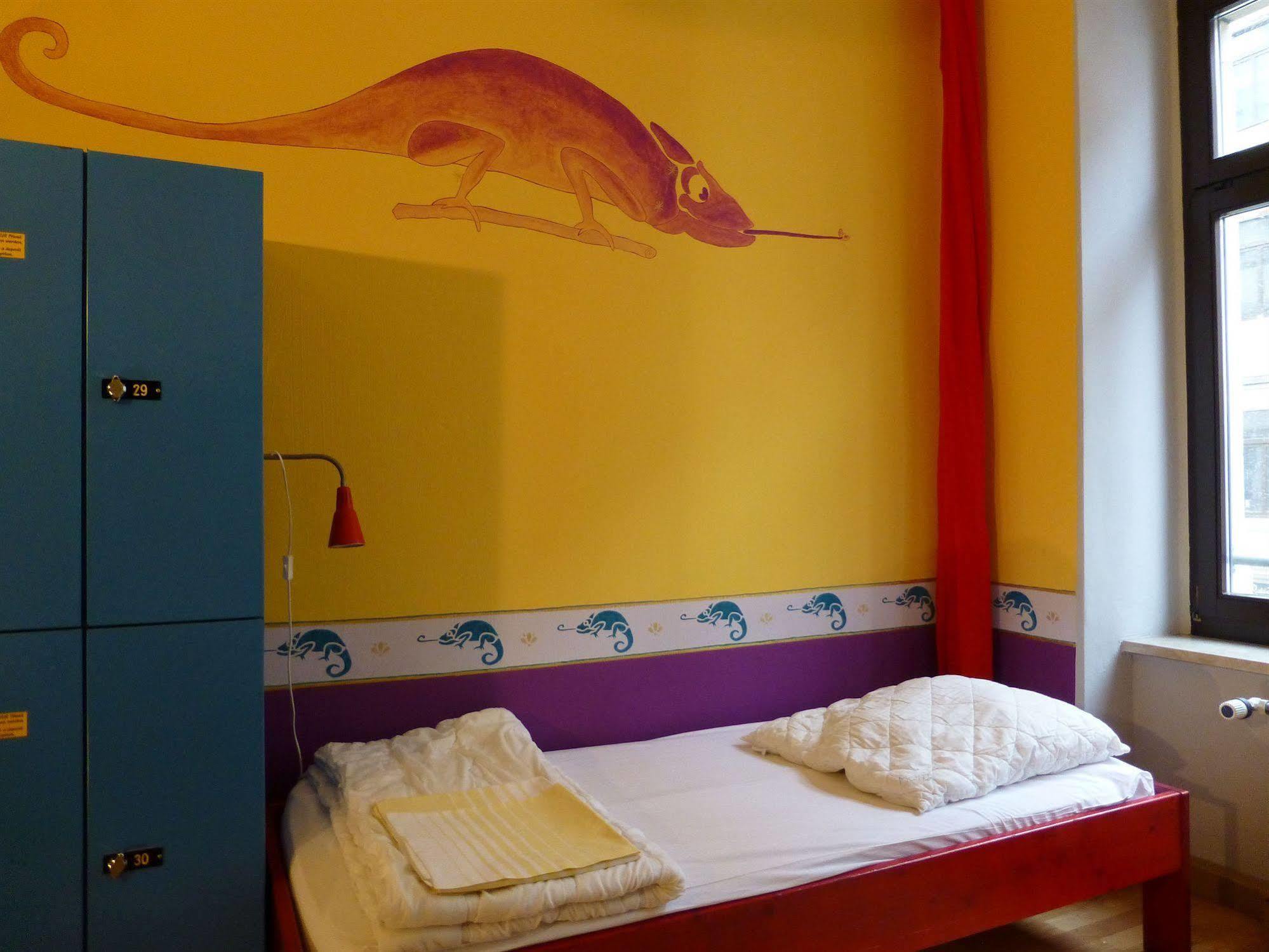 Mondpalast Hostel