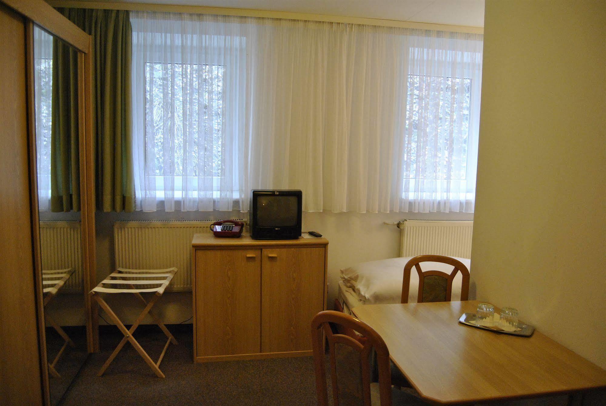 Heidenschanze Hotel 2*