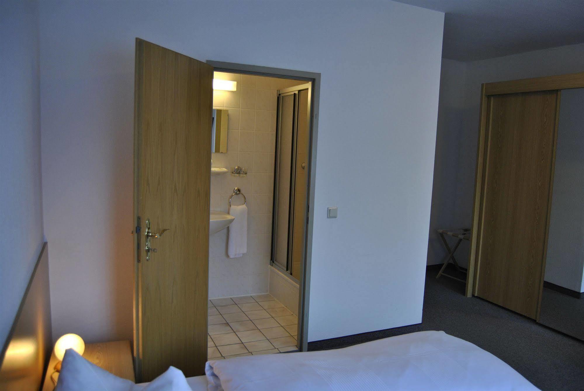 Heidenschanze Hotel 2*