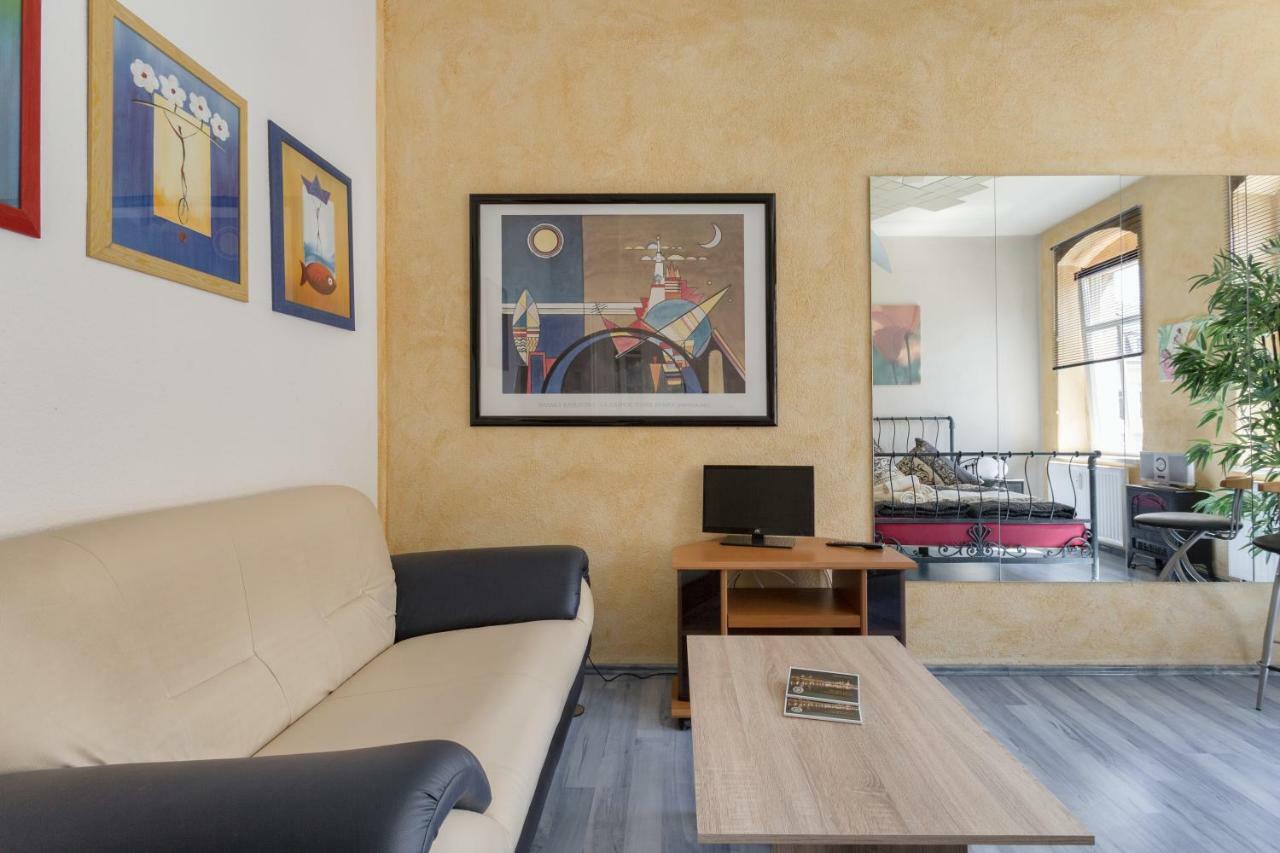 Residenz Bis 6 Gäste , Bis 4 Gäste, Elbflorenz Bis 2 Gäste Apartment