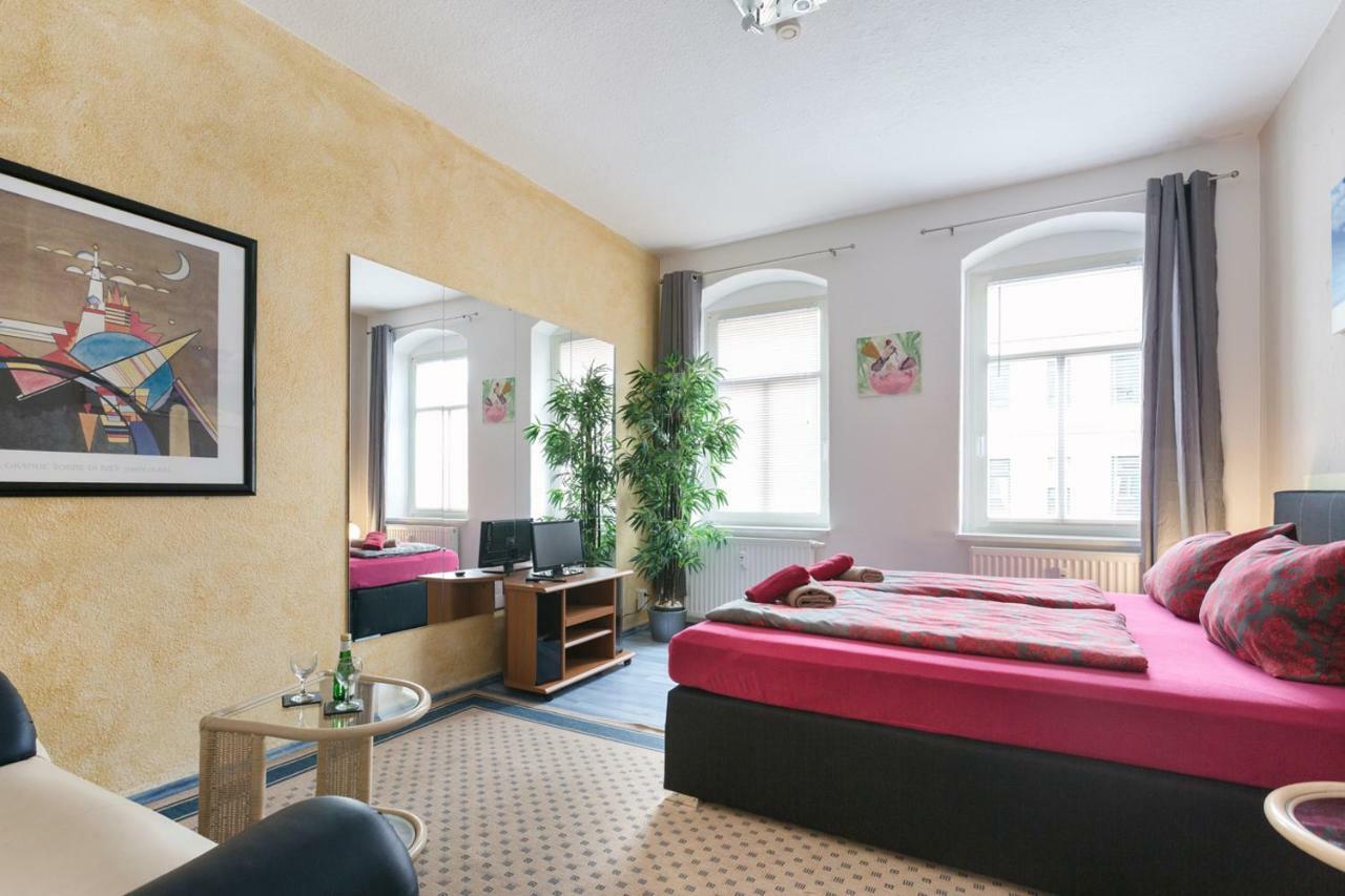 Residenz Bis 6 Gäste , Bis 4 Gäste, Elbflorenz Bis 2 Gäste Apartment