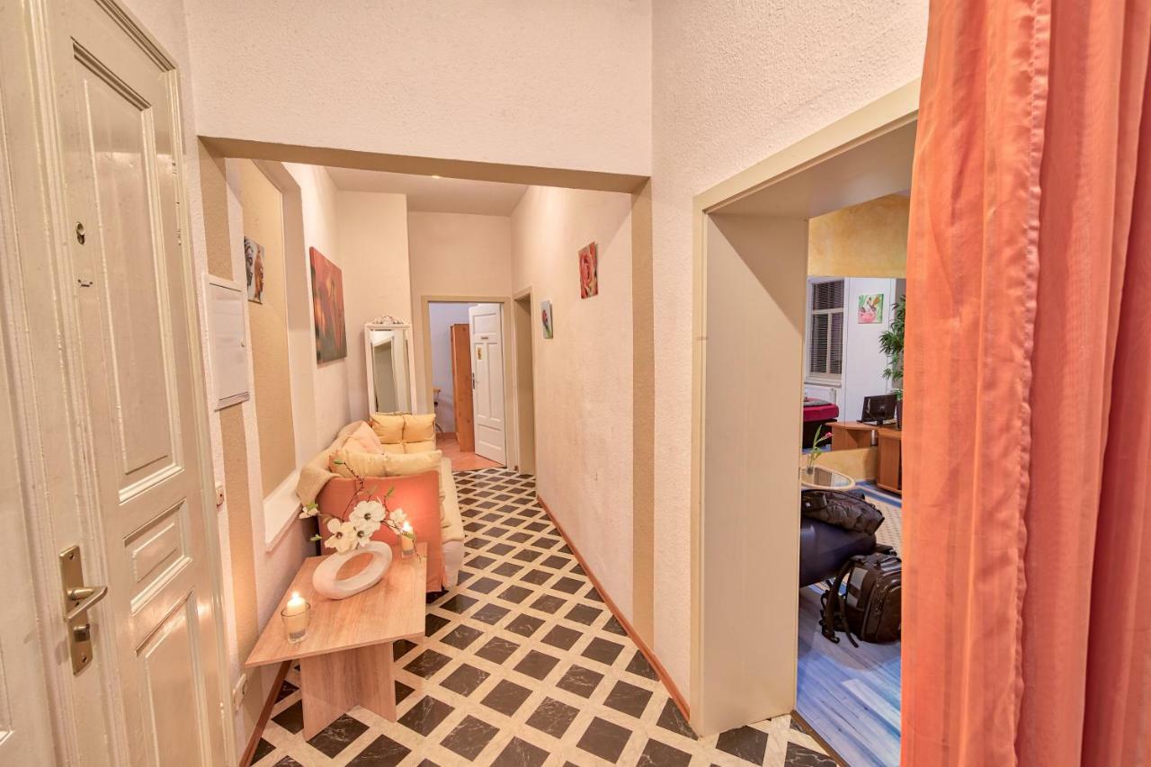 Residenz Bis 6 Gäste , Bis 4 Gäste, Elbflorenz Bis 2 Gäste Dresden