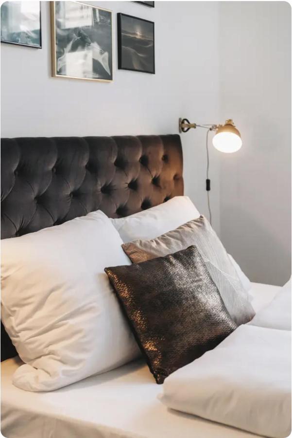Residenz Direkt An Der Frauenkirche Und Dem Neumarkt, Inklusive Netflix Apartment *