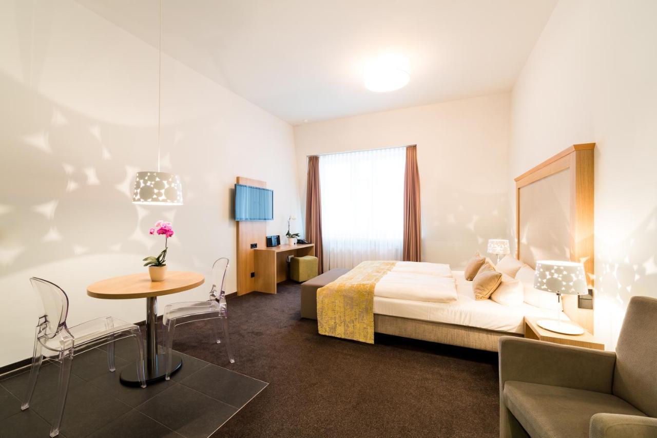 Am Schloss Aparthotel 4*