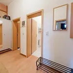Grosse Ferienwohnung In Dresden-Loebtau
