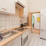 Grosse Ferienwohnung In Dresden-Loebtau