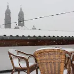 Zentralgelegene 4-Raum Ferienwohnung Bis 8 Pers.
