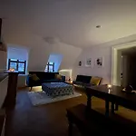 Modernes Apartment an der Frauenkirche