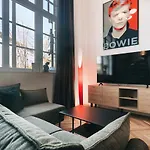 Palais Apartment Direkt Im Zentrum, Fewo-Residenz-Dresden