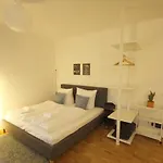 Nuvoom Workation, Highspeed Internet, Zentral In Der Dresdner Innenstadt