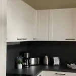 Apartment In Jugendstilvilla Am Grossen Garten I Balkone I Wlan