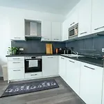Fullhouse - Dresden - A6 - Washing Machine - Terrace - Nespresso