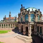 Schoenes Zimmer Naeher Bahnhof Neustadt Dresden Zentral Wlan