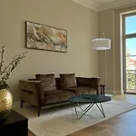Luxury Home / 3-Raum-Suite An Der Frauenkirche / 4