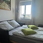 Sweet Home Cozy Dresden Apartment Three