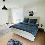 Luxury 3-Room Apartment