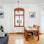 1-Raum-Wohnung Zentral Gelegen