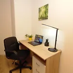 Lori Ferienwohnung Monteurszimmer Wlan Tv Dresden
