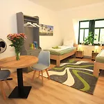 Lori Ferienwohnung Monteurszimmer Wlan Tv Dresden