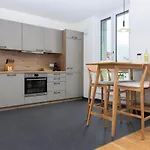 Spaciousliving Zwinger View - Citycenter - Free Parking - 65M2