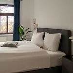 Grosse Familienfreundliche Wohnung In Dresden