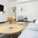 Global Living - Design Apartments I City Center I Balcony I Smart-Tv I Kitchen I Dresden