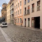 Pineapple Apartments Palais Am Neumarkt - 90 Qm - 1X Free Parking