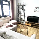 Aner 1 Stilvolle Ferienwohnung In Dresden-Loschwitz
