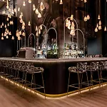Motel One Dresden am Zwinger