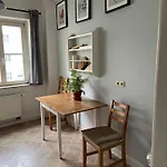 Apartment Mit 2 Schlafzimmern In Dresdner Neustadt