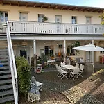 Pension Adele - Ruhig, Direkt Am Elberadweg & Badesee Mit Balkon