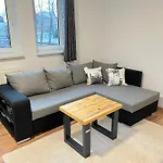 Studio An Der Elbe Mit Balkon, Kueche Und Netflix