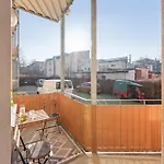 Sonniges Apartment Privatparkplatz Suedterrasse