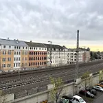 Wohnperle Neustadt - Zentral, Kostenloser Parkplatz, Lift, Klimaanlage