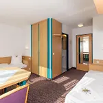 Gaestehaus Im Haus Des Kfz-Gewerbes