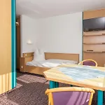 Gaestehaus Im Haus Des Kfz-Gewerbes