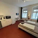 Home2Stay Apartmenthaus Dresden