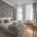 Goethe Palais Am Grossen Garten, Arbeitsplatz, Ruhig, Max 6P, Smart-Tv, Eigener Parkplatz