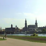 Exklusive Ferienwohnung an der Elbe