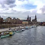 F1 - Kunst Und Design Dresden