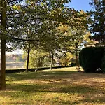 Ferienwohnung am Wasser Villa Graf von Pfeil