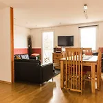 Ferienwohnung Casa Casimir Mit Elbblick, Balkon Und Grossen Garten