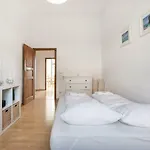 Ruhiges Apartment Am Rande Des Szeneviertels