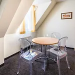 Aparthotel Muenzgasse An Der Frauenkirche