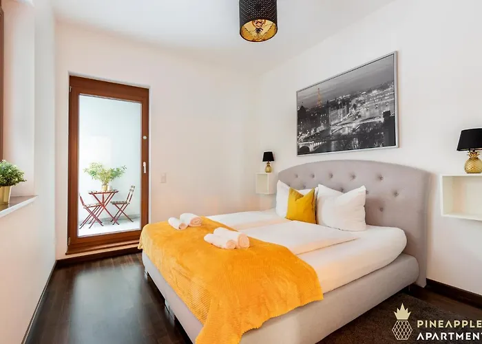 Pineapple Apartments Palais Am Neumarkt - 90 Qm - 1X Free Parking