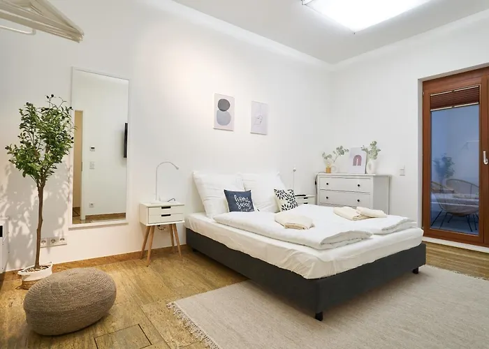 Global Living - Design Apartments I City Center I Balcony I Smart-Tv I Kitchen I Dresden