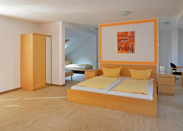 Gaestehaus Mezzaluna