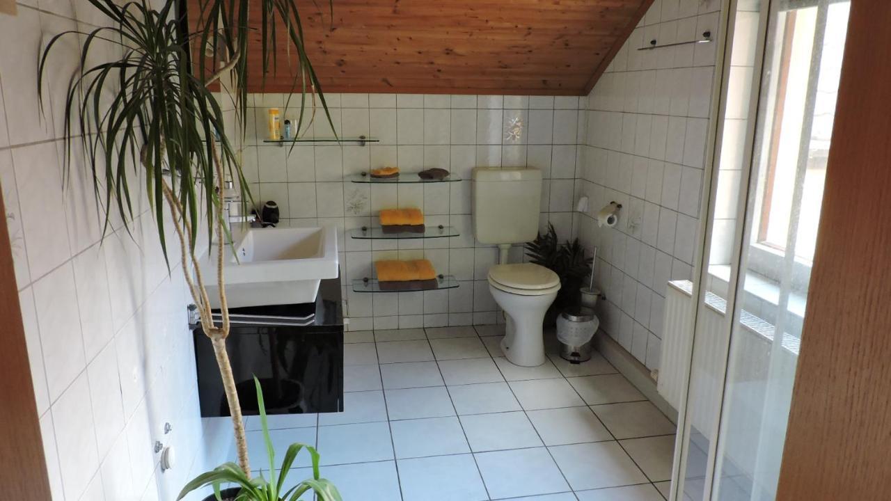 Bed & Breakfast Elbhangzimmer