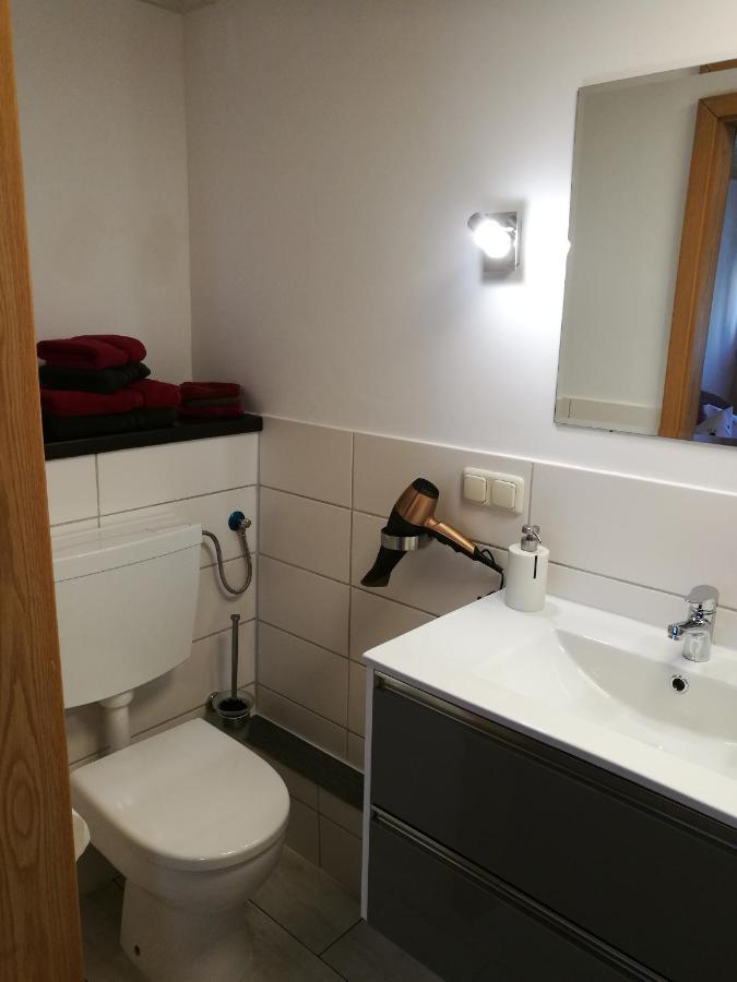 Bed & Breakfast Elbhangzimmer *