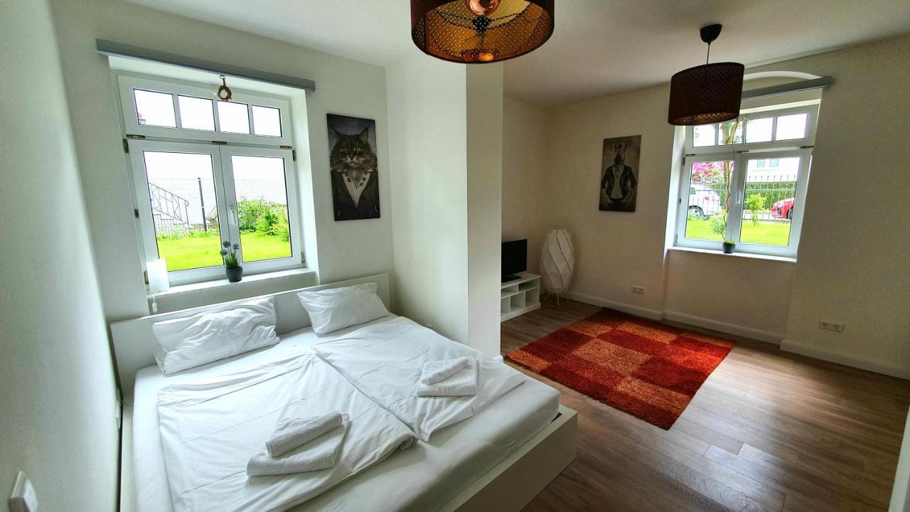 Pineapple Dresdner Heide Mit Garten Apartment Dresden